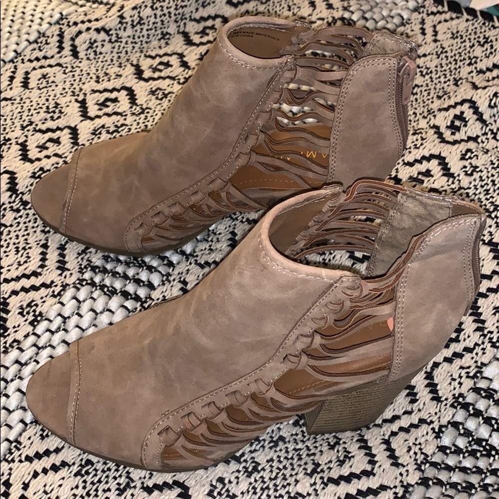 Size 7 open toe booties